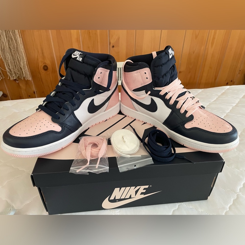 *NEW NEVER WORN* Nike Jordan 1 Atmosphere. Retired sneaker. Size 11 Womens. MINT